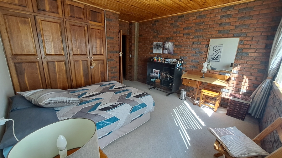 4 Bedroom Property for Sale in Vrede Free State